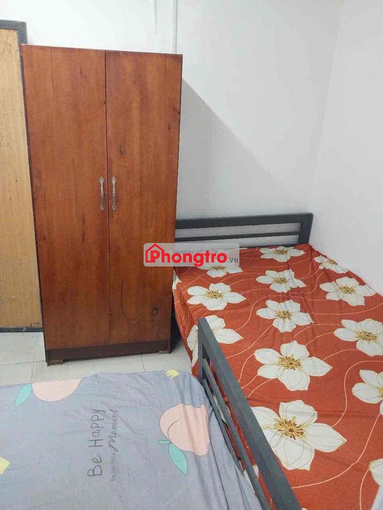 Thuê giường 1tr4 bao điện nước ở Bình Thạnh