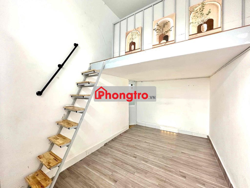 mình pass phòng gấp vì có công việc ạ