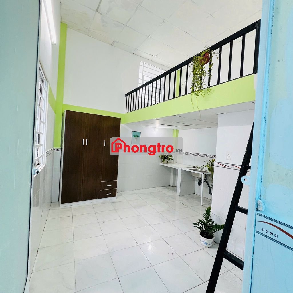 PHÒNG GÁC ĐẸP AN SƯƠNG - CỬA SỔ TRỜI - BAN CÔNG HÀNH LANG - MÁY LẠNH