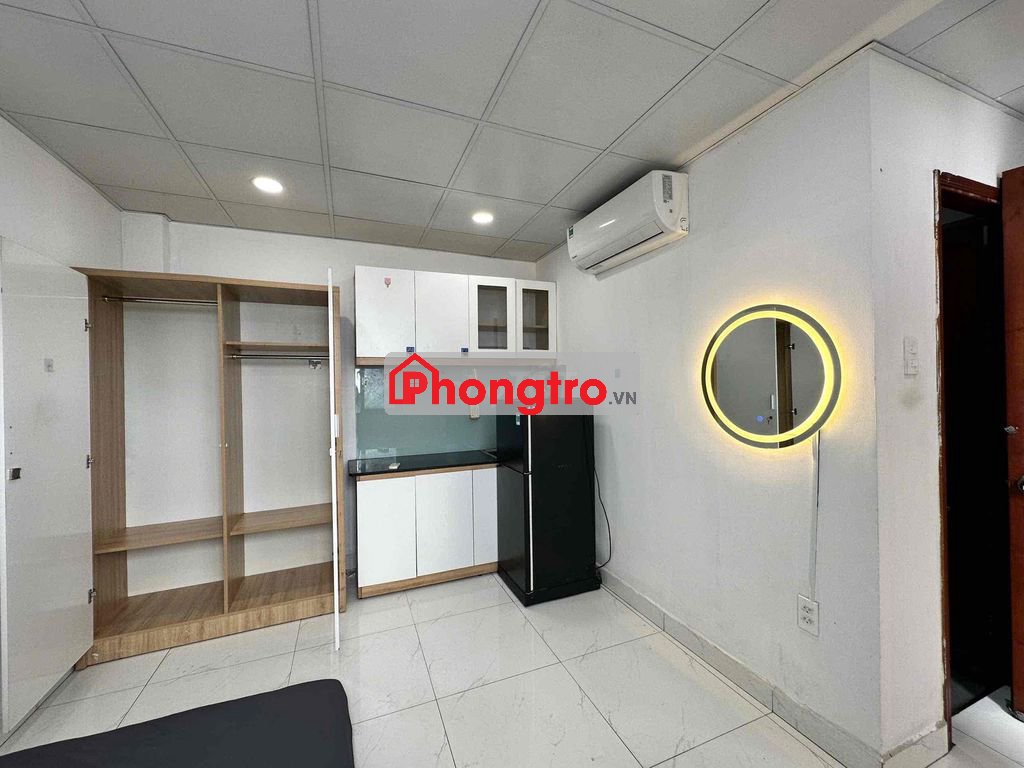 phòng cửa sổ đường Trần Huy Liệu quận Phú Nhuận