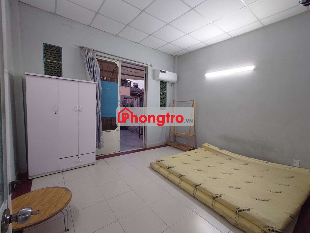 Cho thuê tầng thượng đầy đủ tiện ích