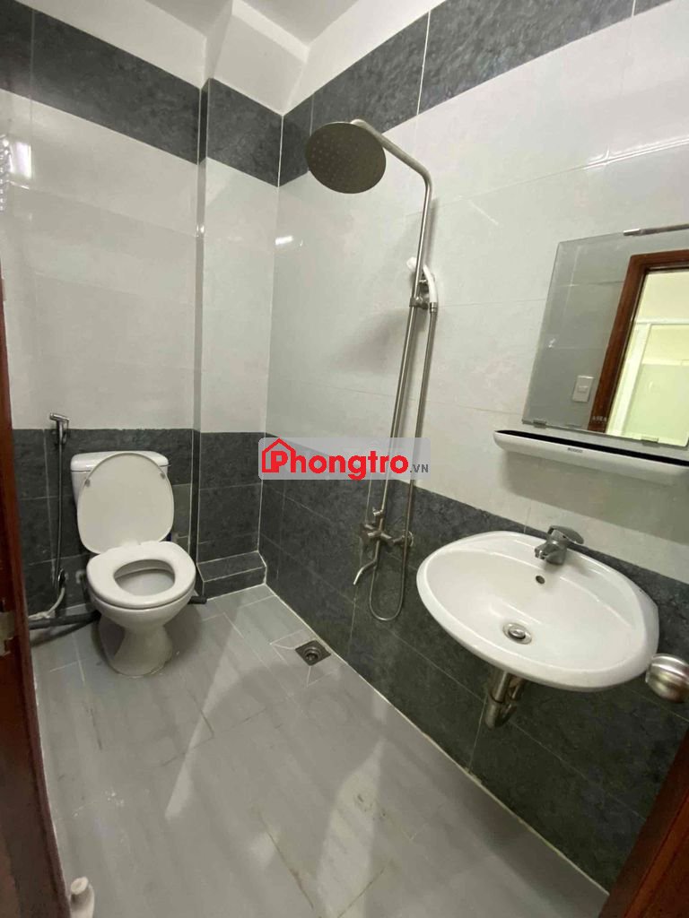 Phòng Cho Thuê Quận 3 - Sát Quận 10 - Lê Văn Sỹ