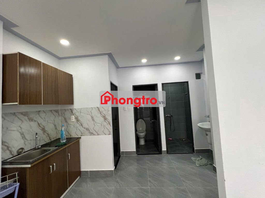 Phòng rộng rãi thoáng mát - Nguyễn Xí (Đầy Đủ PCCC)