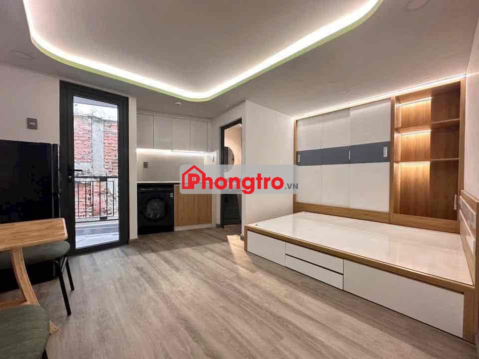 STUDIO BAN CÔNG MỚI SÁT BÊN ĐẠI HỌC VĂN LANG