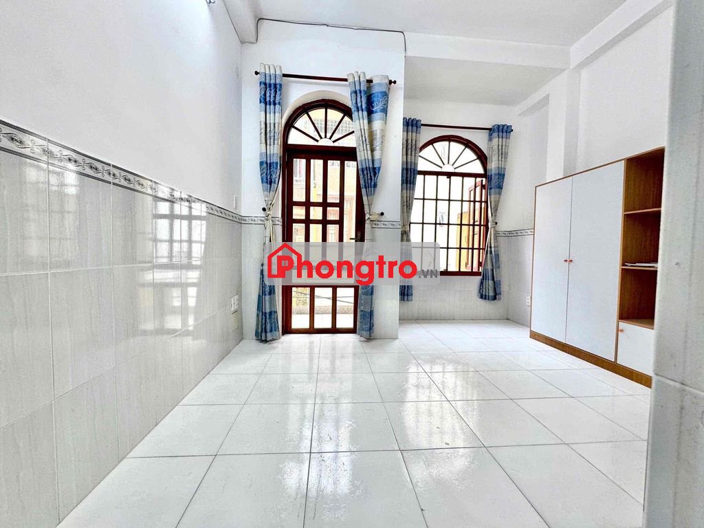CHO THUÊ PHÒNG GIÁ RẺ BAN CÔNG FULL NỘI THẤT CƠ BẢN