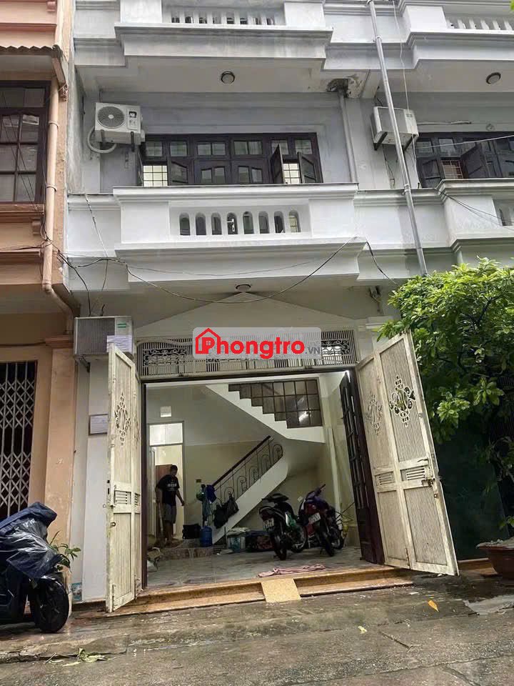 Cho thuê phòng ngõ 160 Trần Đại Nghĩa DT 25m2 vskk giá 3,9tr/1th