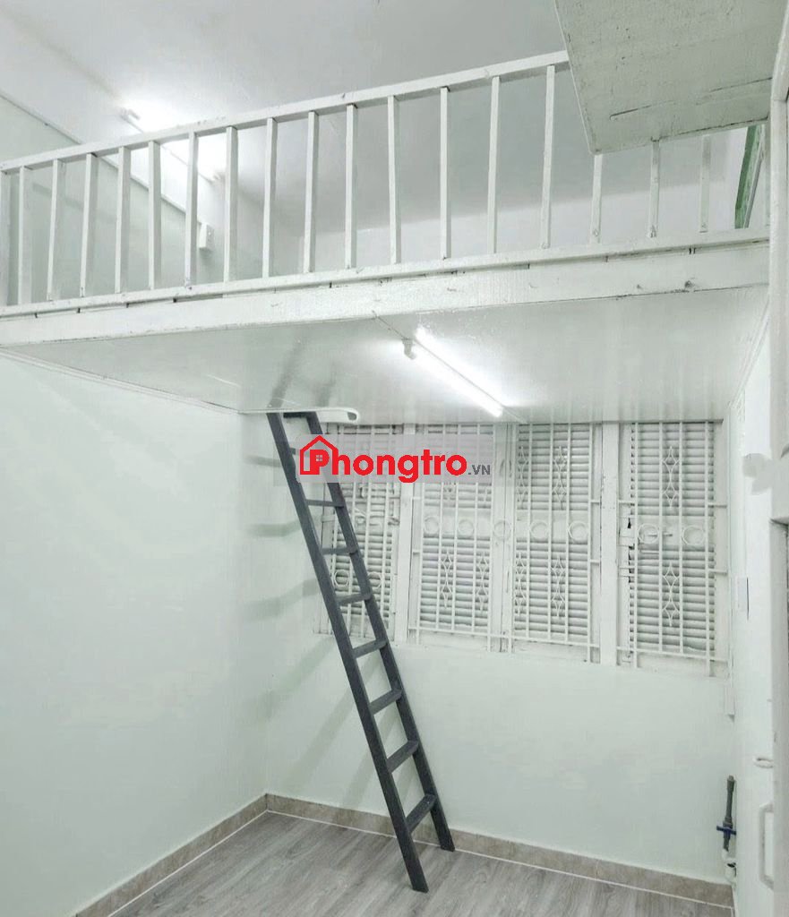 PHÒNG RIÊNG CHỦ GIỜ TỰ DO CÓ GÁC WC RIÊNG