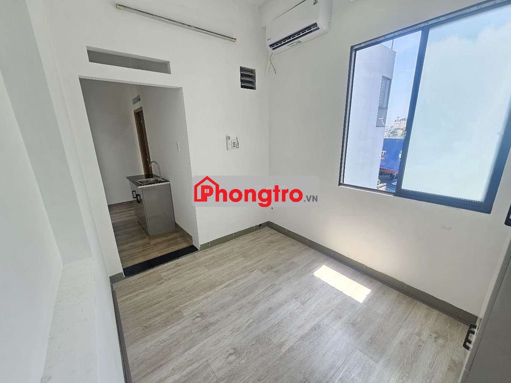 Phòng có cửa sổ, giờ giấc tự do ngay gẫn ngã tư Phú Nhuận