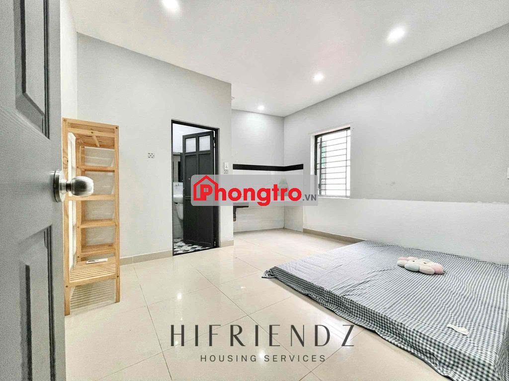 Cho Thuê Phòng Giá Rẻ Cửa Sổ Trời Nội Thất Gần Đầm Sen - ĐH Văn Hiến