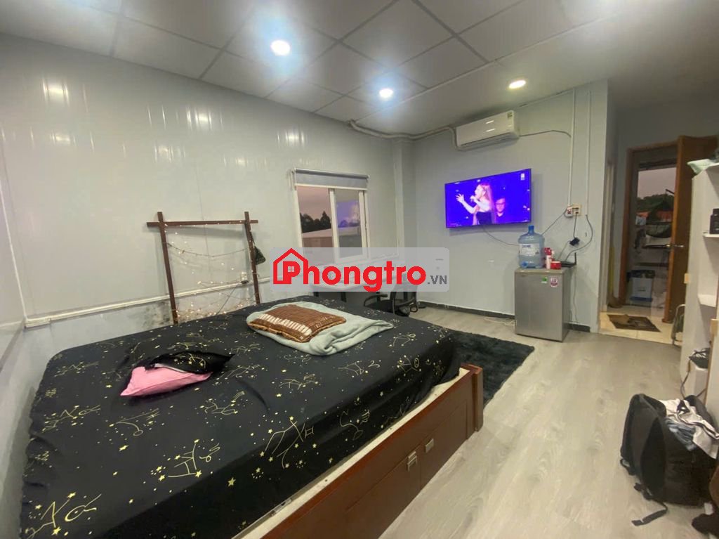 Phòng 35m2_ chỉ tính điện, tách bếp, smart TV60inch_100m tới Văn Hiến
