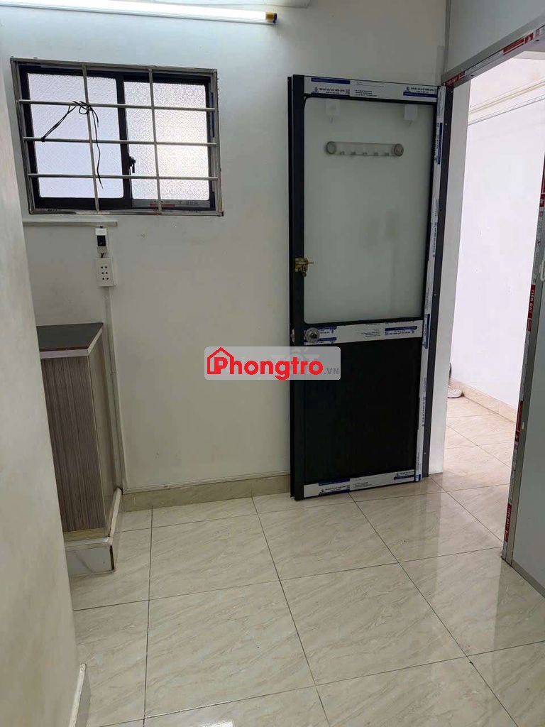 PHÒNG TRỌ SẴN MÁY LẠNH PHÙ HỢP Ở 1 NGƯỜI