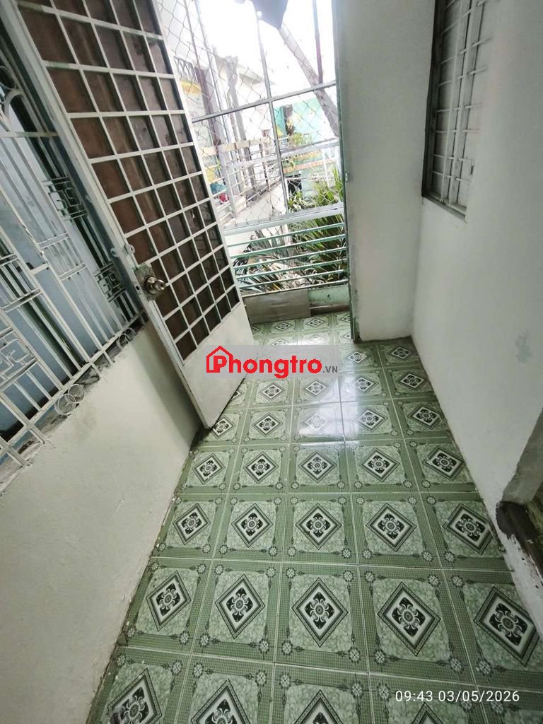 cho thuê phòng máy lạnh WC riêng có cửa sổ ban công Bình thạnh