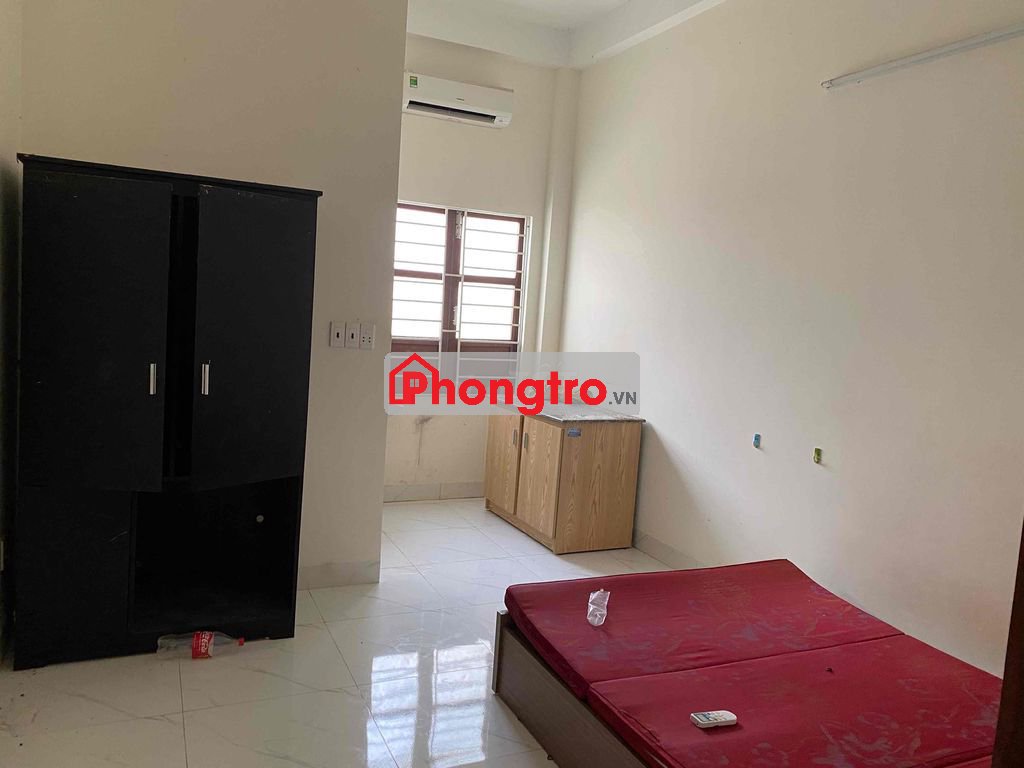 còn 1 phòng trọ sát trường Đông á kiến trúc