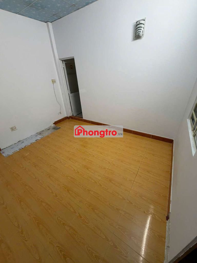 P lầu 2 - Private WC - QL13 cũ