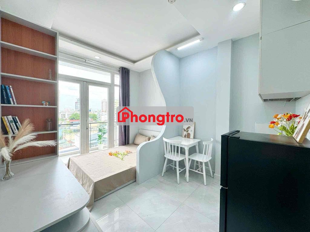 CHO THUÊ STUDIO BAN CÔNG LỚN - FULL NỘI THẤT NGAY TRUNG TÂM QUẬN 1