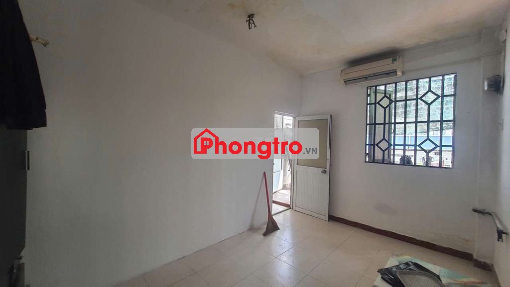 Phòng trọ 18m2 Đ.Hoa Sứ, Q.PN