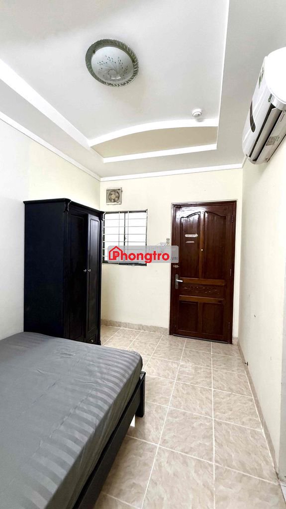 Phòng Full Nội Thất Ngay mặt tiền đường