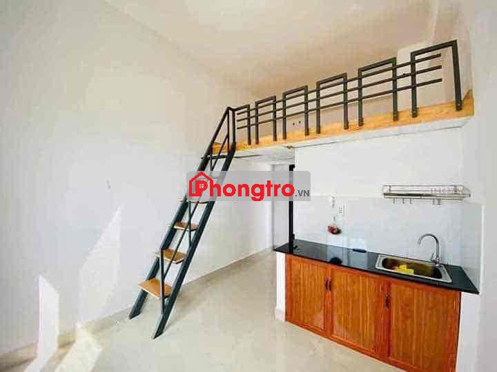 PHÒNG GÁC CAO CỬA SỔ GẦN ĐH UFM