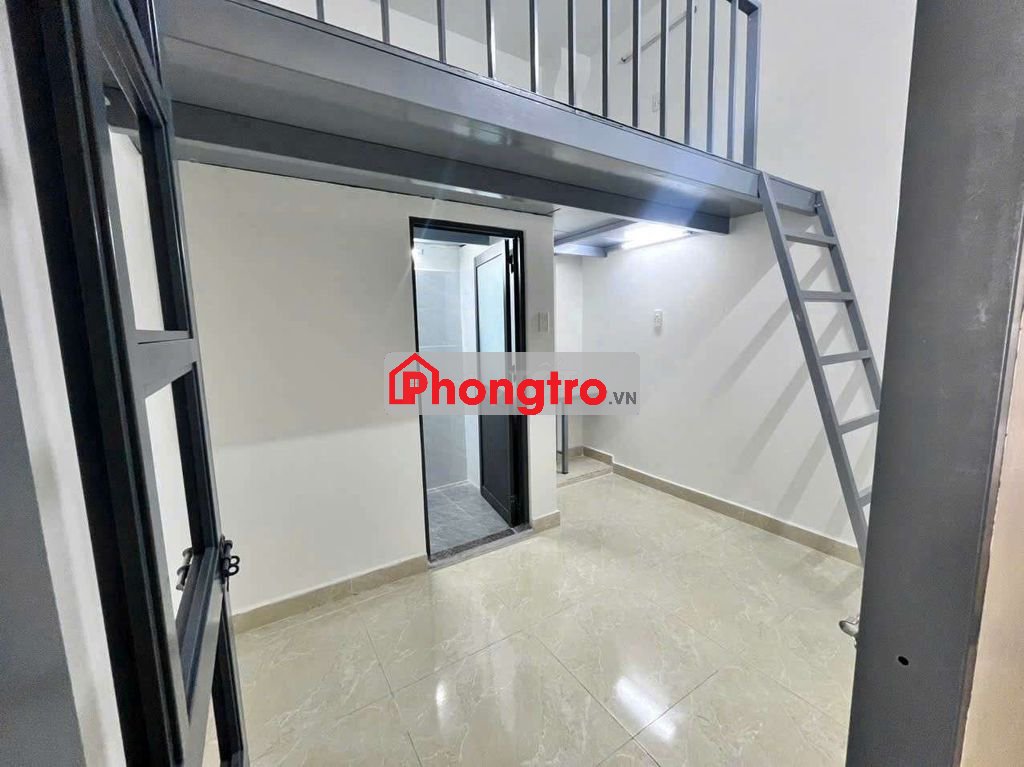 PHÒNG SẴN MÁY LẠNH GÁC CAO 2M CÓ CỬA SỔ - NGAY ĐẠI LỘ VÕ VĂN KIỆT