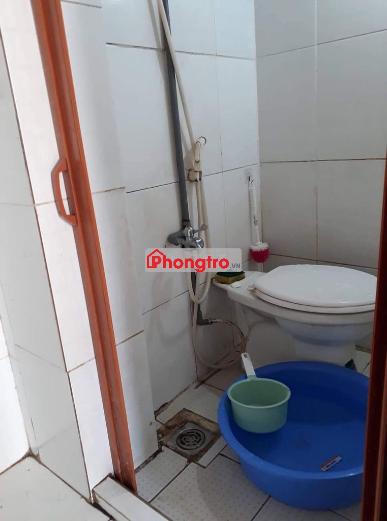 Phòng trọ ở 1 người, trung tâm Tân Bình, gác, kệ bếp, wc riêng