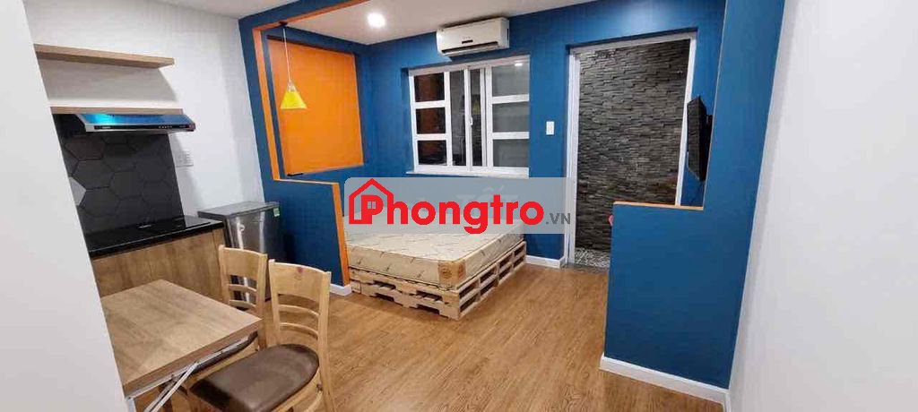 STUDIO GIẾNG TRỜI NGAY NGÃ TƯ PHÚ NHUẬN