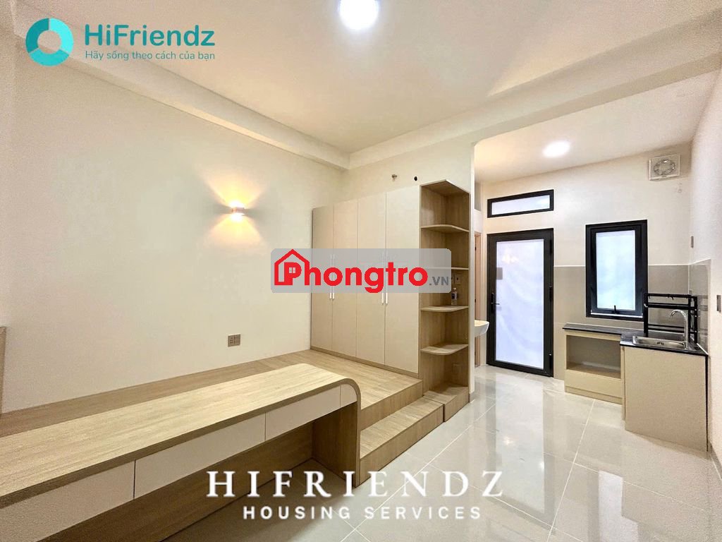 Trống sẵn siêu phẩm Studio nội thất mới 100% ban công hành lang tại Q6