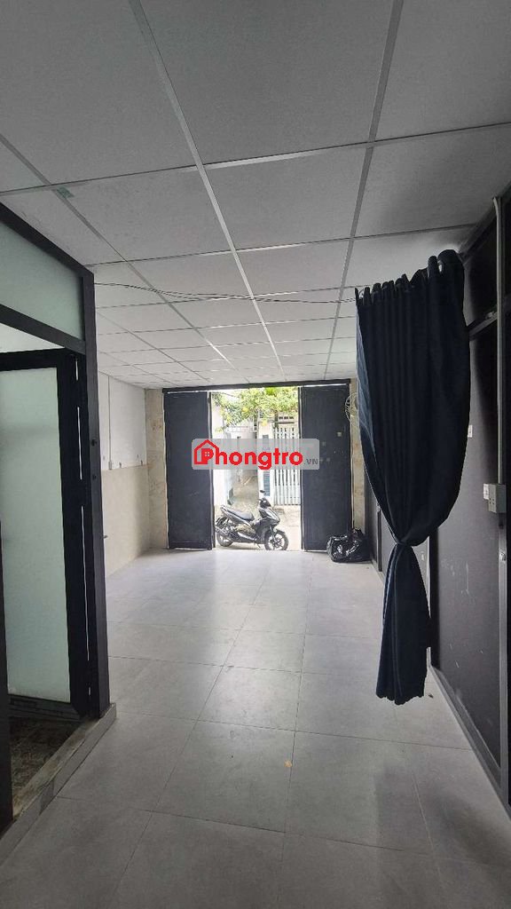 Phòng trọ tầng trệt rộng rãi 30m2, riêng biệt đường nguyễn văn quá
