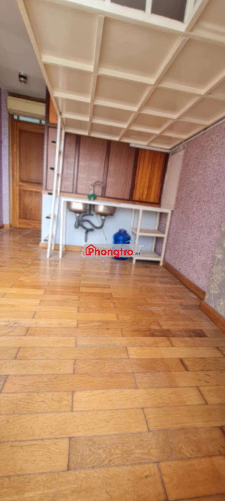 Phòng trọ có gác có cửa sổ siêu xinh siêu tiện ích, ngay mặt tiền,