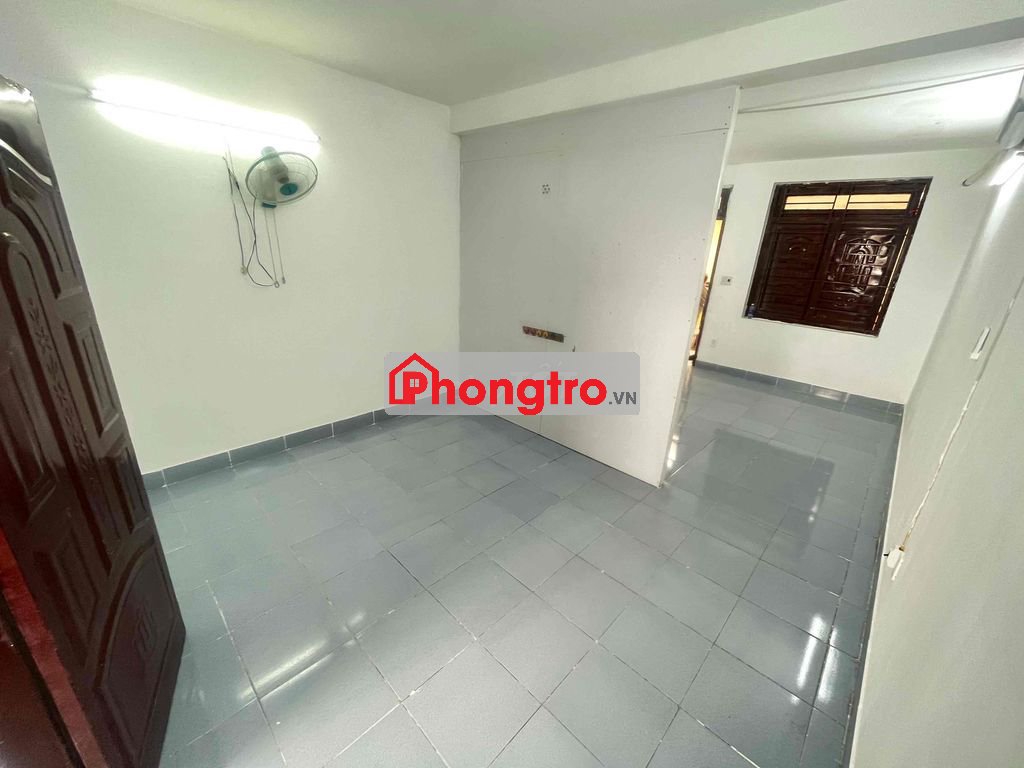 Phòng 35m2 ngay khu công nghệ cao, đại học marketing ( UFM) Phòng 35m2 ngay khu công nghệ cao, đại học marketing ( UFM)