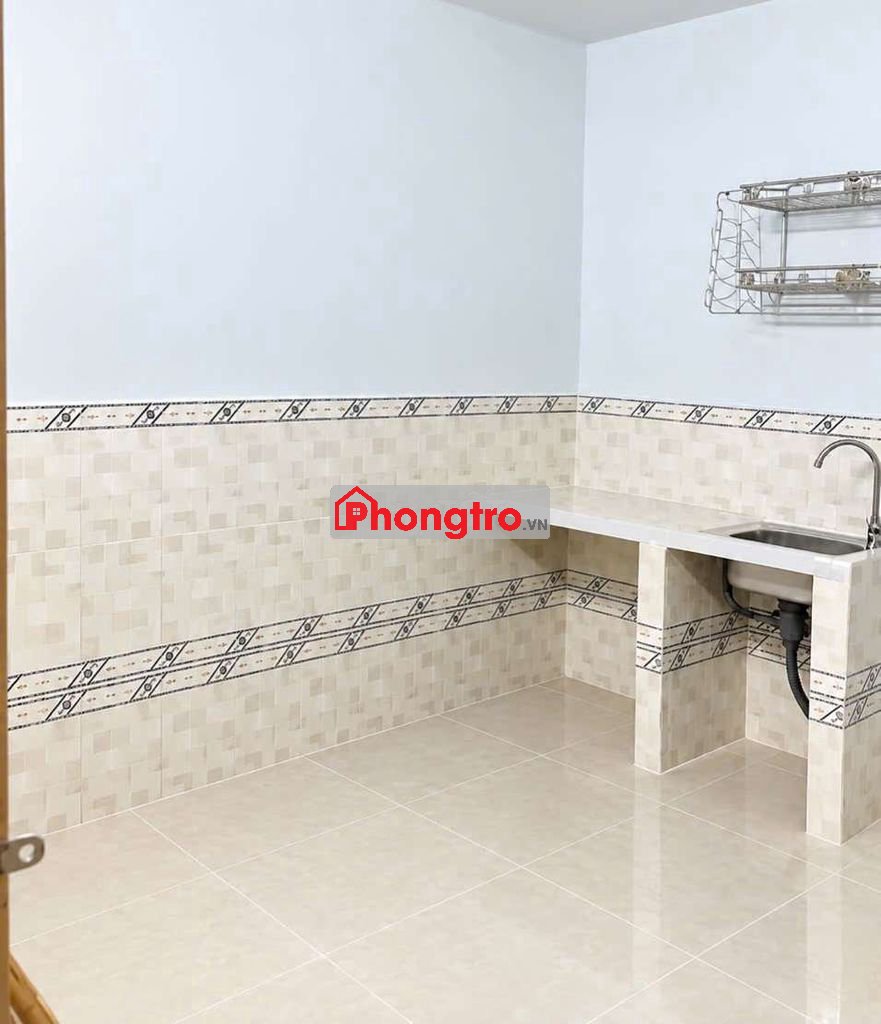 Phòng trọ 4x4m đúc lững gần bv quận 12 Phòng trọ 4x4m đúc lững gần bv quận 12