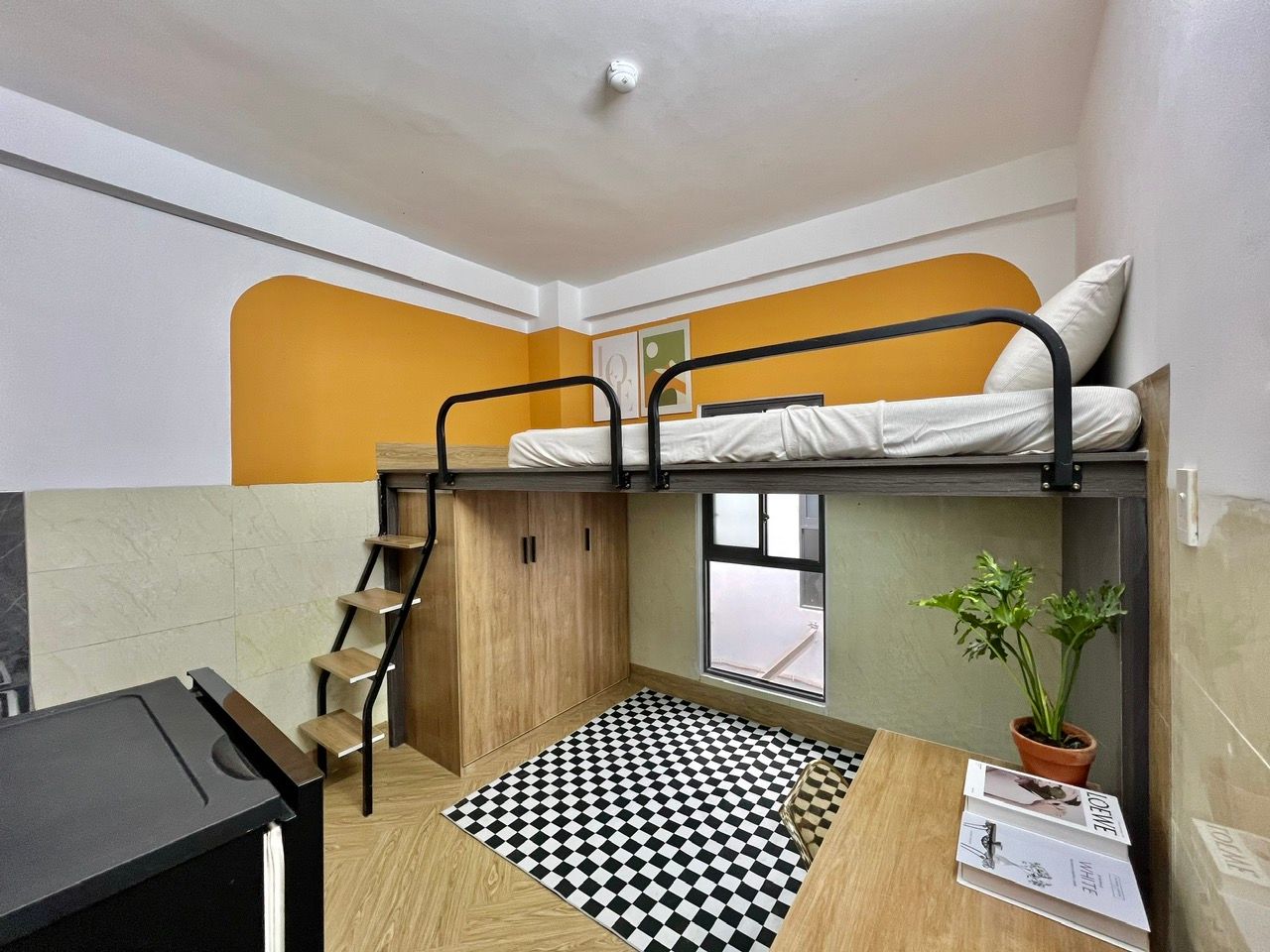 CHDV mới xây, có gác full nội thất gần Công viên Gia Định