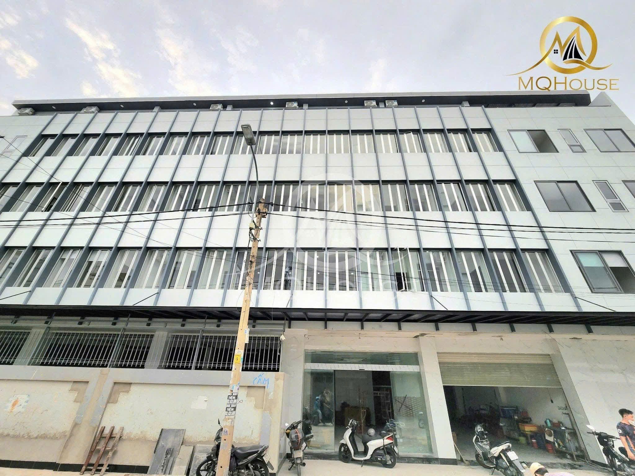 Căn hộ mini full options - bảo vệ 24/24 - khu Bàu Cát quận Tân Bình