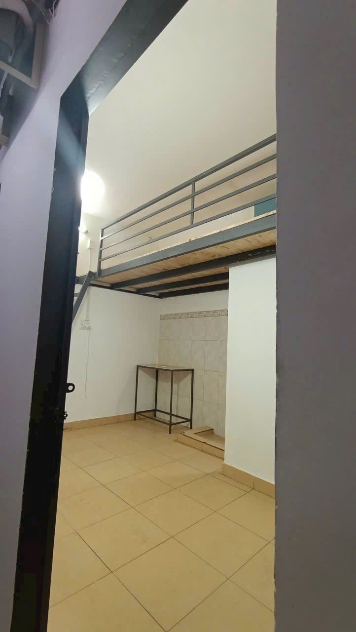 Trống phòng 2tr6 có gác, bếp, máy lạnh ở Gò vấp