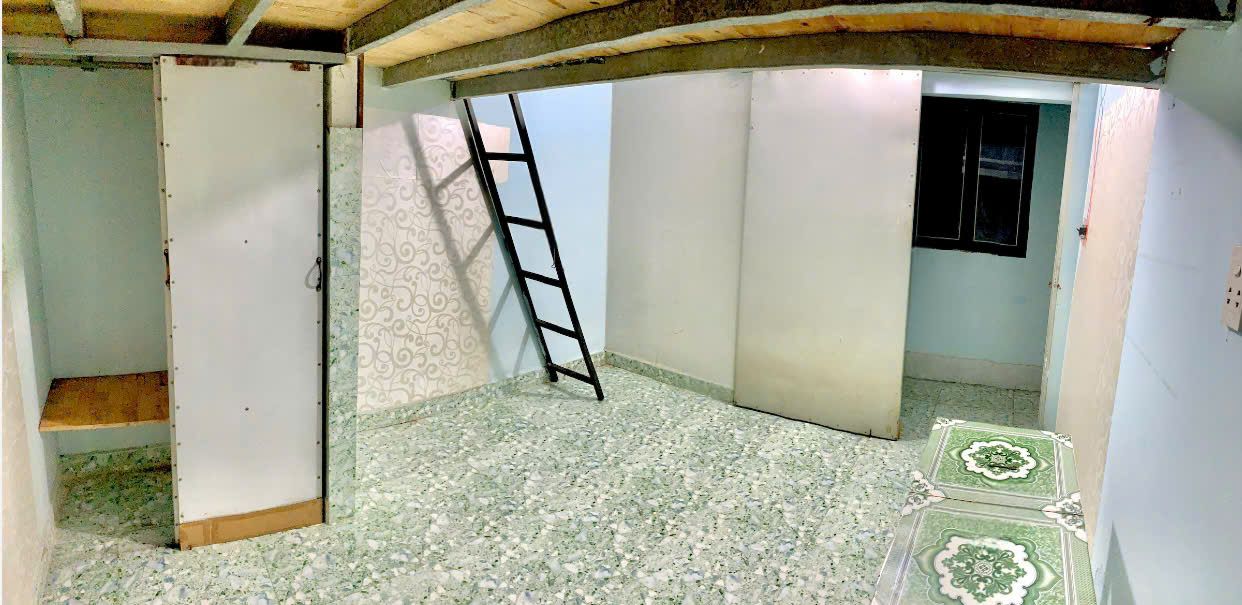 Phòng cho thuê giá chỉ 2.7 - 3.3 triệu không giới hạn số người ở, gần Q10 & Q. TB. Xem phòng ngay!