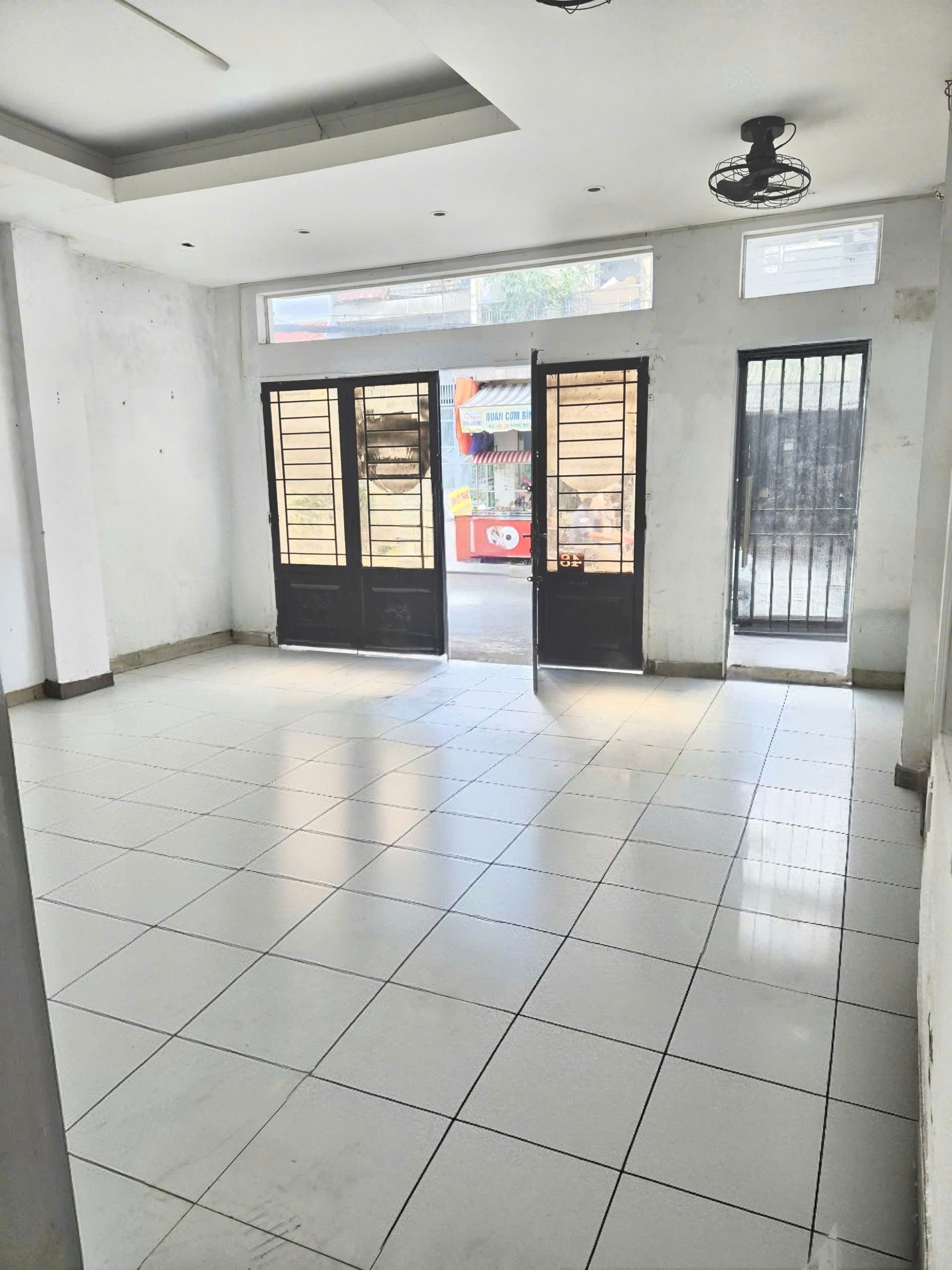 Cho thuê nhà 43m², 1 lầu, 6x7m, hẻm 68 Đồng Nai, P15, Q10, KD đa ngành, gần chợ sĩ thuốc tây