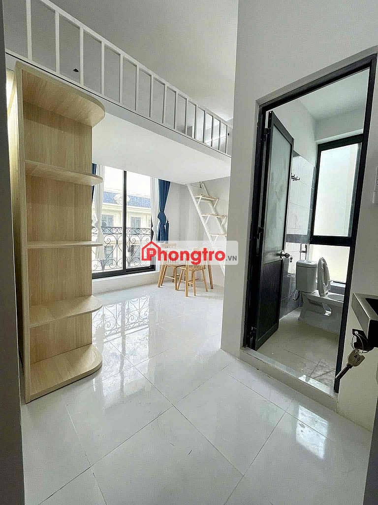 DUPLEX CỬA SỔ NGAY KHU ĐÔ THỊ VẠN PHÚC