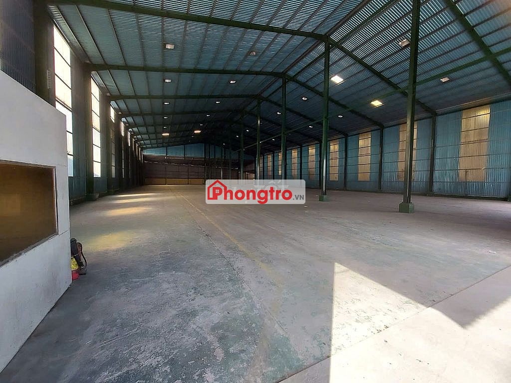 Cho thuê kho xưởng  1400m2 QL1A, Huyện Bến Lức, Tỉnh Long An