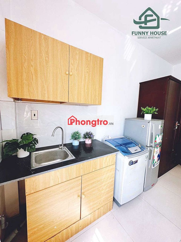 Phòng full nội thất đầu đường thân văn nhiếp