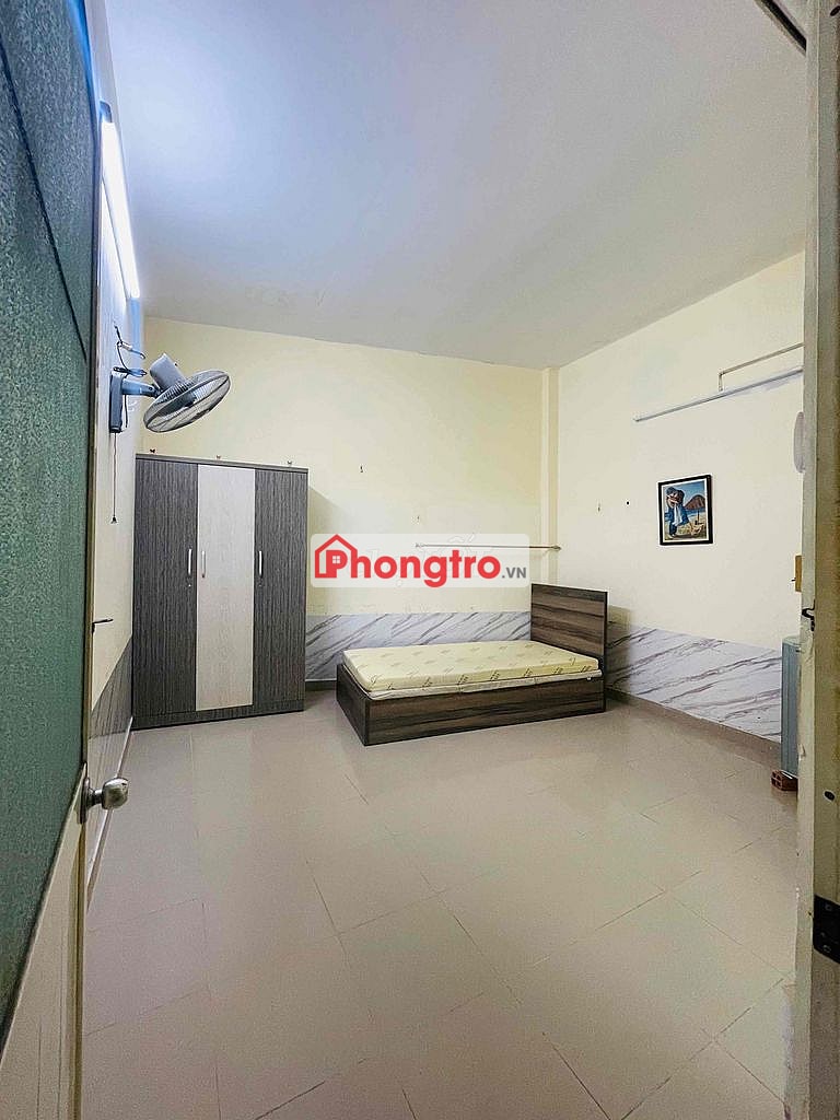 Phòng trọ giờ tự do, máy lạnh, tolet riêng, an ninh