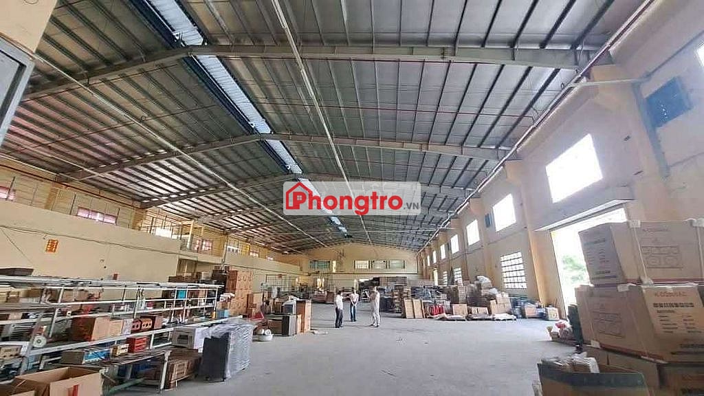 Xưởng An Tây, 30000m2, xưởng 10800m2 giá 65k/m thương lượng