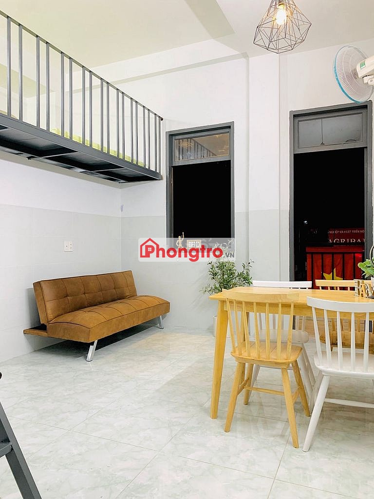 Cho thuê duplex có nội thất ngay Tây Hòa, Xa Lộ Hà Nội, ngã 4 Thủ Đức