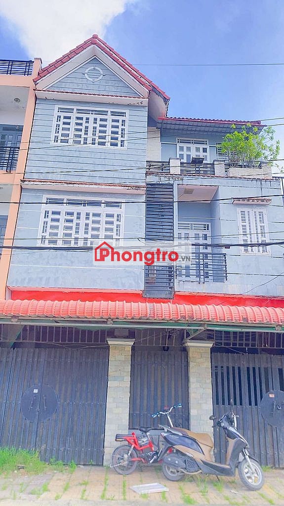 Cho thuê nhà 500 m2 mặt tiền đường Lê Quang Chiểu 12 triệu